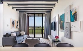 Stunning Apartment In Quayside 103